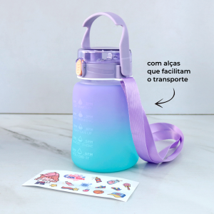 GARRAFA DE PLÁSTICO COLOR COM CANUDO E ALÇA 1100ML - 4577-LL