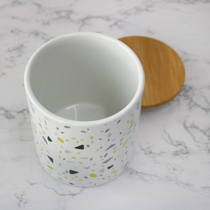 POTE DE PORCELANA COM TAMPA EM BAMBU E VEDAÇÃO DE SILICONE 12CM - HD01778-D