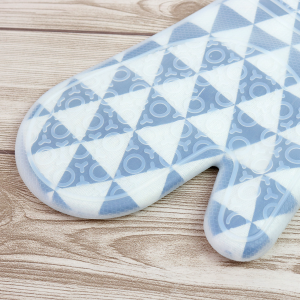 LUVA PARA COZINHA DE POLIESTER E SILICONE 29CMX18,5CM - TRC8588-E