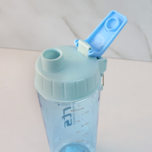 GARRAFA PLÁSTICA COM MISTURADOR  850 ML - HG79051-AZ