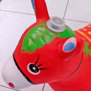 CAVALINHO UPA UPA DE BORRACHA COM SOM E LUZ 49X26X56CM  - 9116-VM