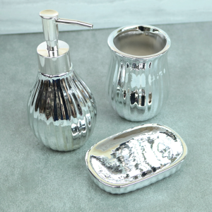 KIT DE BANHEIRO EM CERÂMICA COM 03 PEÇAS EM ESTAMPA - 399-PTA