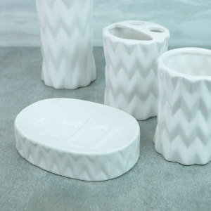 KIT DE BANHEIRO DE CERÂMICA 04 PEÇAS - 335-A